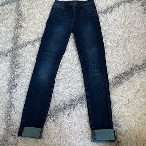 Women Abercrombie skinny Jean size 24 regular